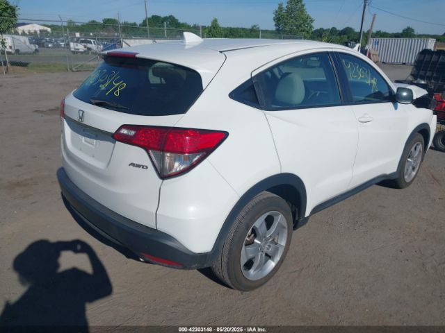 2022 HONDA HR-V 3CZRU6H31NM748493 Photo 3