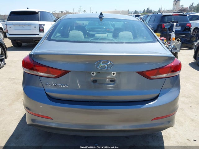 KMHD84LF9HU225664 Hyundai 2017