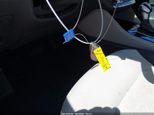 2017 HYUNDAI IONIQ HYBRID KMHC65LC0HU047169 Photo 10