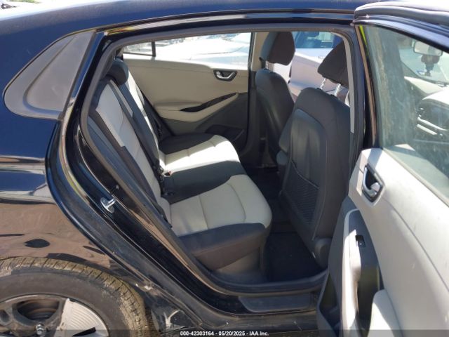 2017 HYUNDAI IONIQ HYBRID KMHC65LC0HU047169 Photo 7