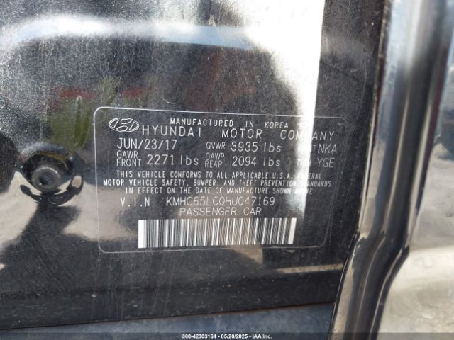 2017 HYUNDAI IONIQ HYBRID KMHC65LC0HU047169 Photo 8