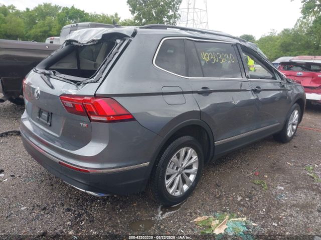 3VV3B7AX6JM213577 Volkswagen Tiguan