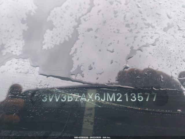 3VV3B7AX6JM213577 Volkswagen Tiguan