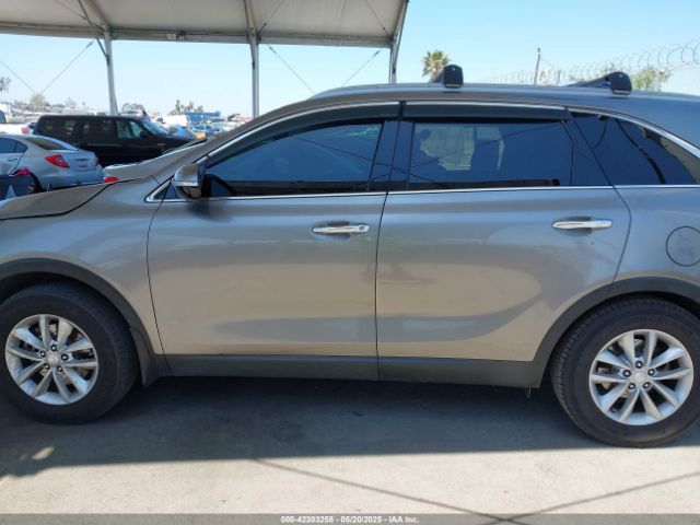 5XYPG4A35GG044560 KIA Sorento 2.4l Lx