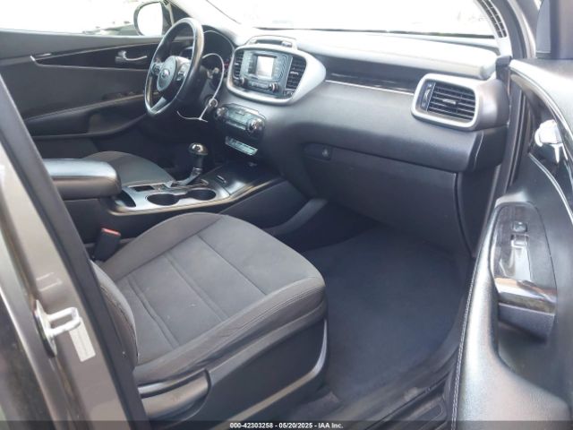 5XYPG4A35GG044560 KIA Sorento 2.4l Lx