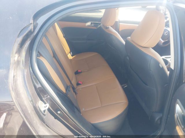 JTHKD5BH3F2224131 Lexus CT 200H