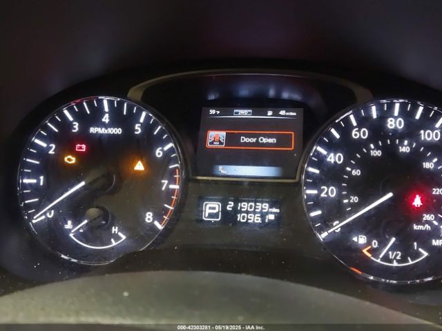 5N1AR2MM5FC658192 Nissan Pathfinder Sl