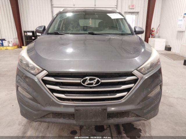 KM8J3CA48JU684221 Hyundai TUCSON SEL