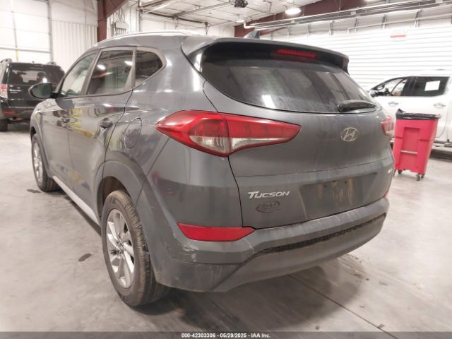 KM8J3CA48JU684221 Hyundai TUCSON SEL