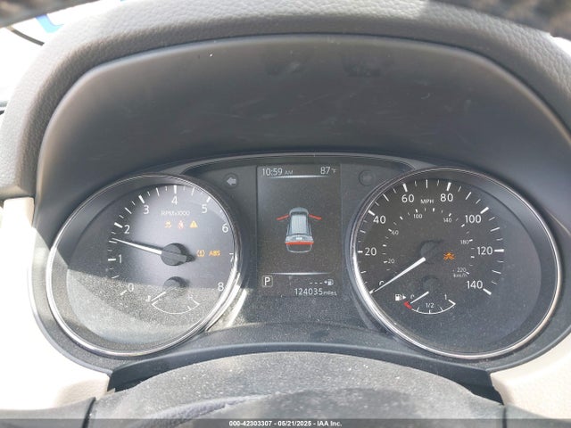 JN8AT2MT5HW395530 Nissan 2017