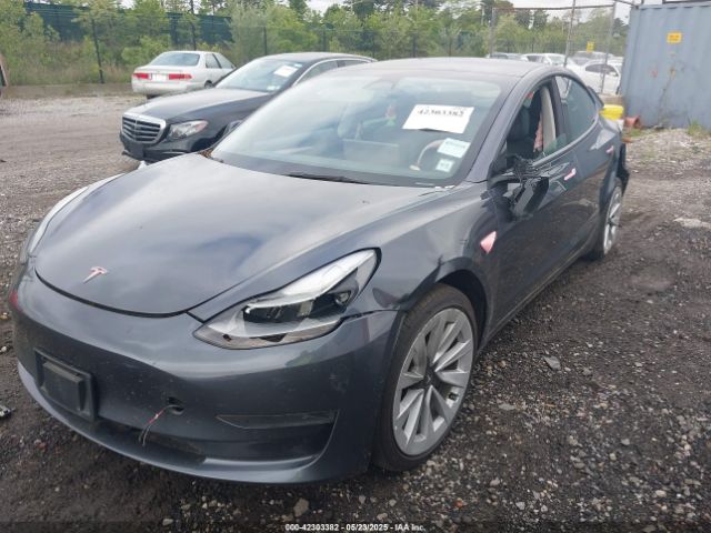 5YJ3E1EA5NF185905 Tesla 2022