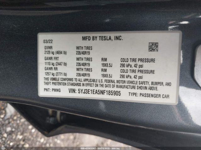 5YJ3E1EA5NF185905 Tesla 2022