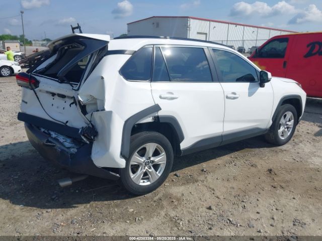 2021 TOYOTA RAV4 2T3W1RFV9MW114868 Photo 3