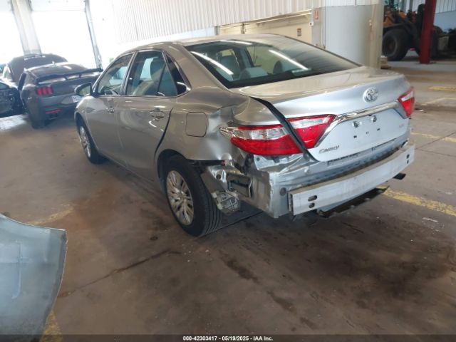 2015 TOYOTA CAMRY 4T4BF1FK6FR465388 Photo 2