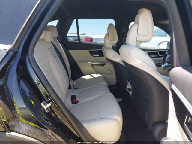 W1NKM5GBXSU079943 Mercedes-Benz m254