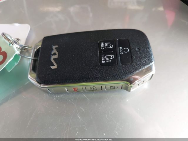 2022 KIA CARNIVAL MPV KNDNE5H38N6143429 Photo 10