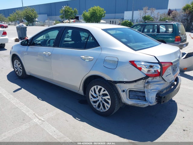 2T1BURHE5JC101432 Toyota COROLLA LE