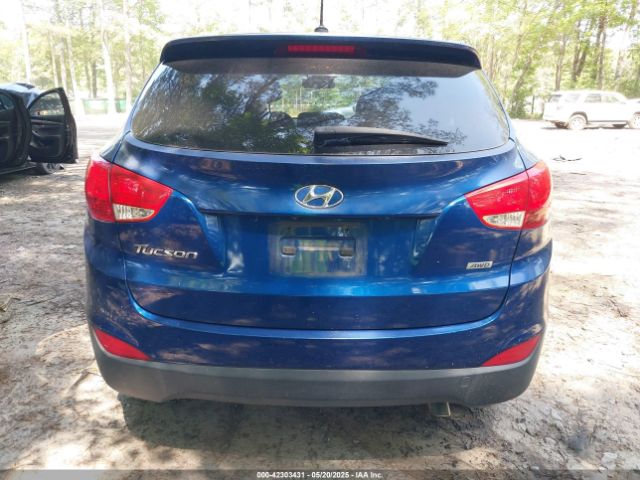 KM8JTCAF3FU985892 Hyundai TUCSON GLS
