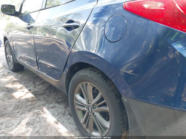 KM8JTCAF3FU985892 Hyundai TUCSON GLS
