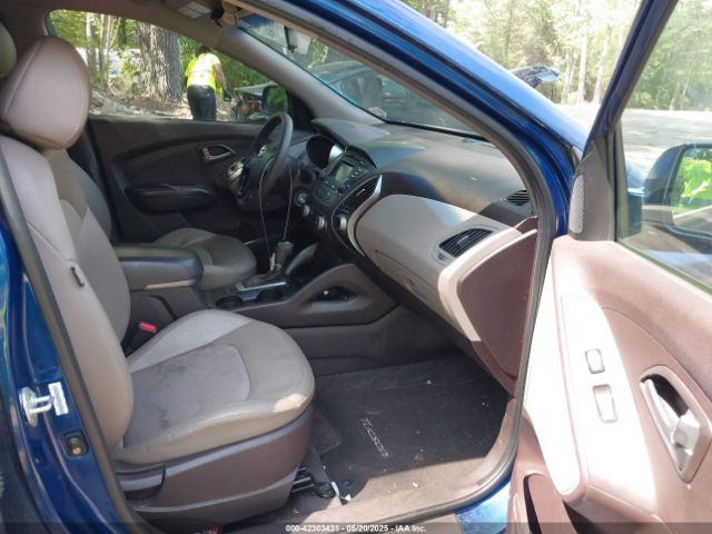 KM8JTCAF3FU985892 Hyundai TUCSON GLS