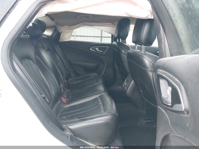 1C3CCCAB9HN511411 Chrysler 2017