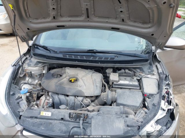 5NPDH4AE3EH531621 Hyundai ELANTRA SE