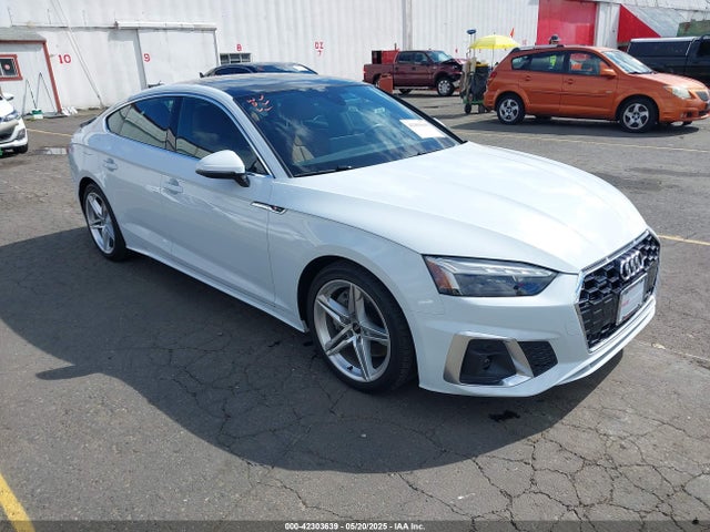 2022 AUDI A5 SPORTBACK WAUFACF55NA019430 Photo 0