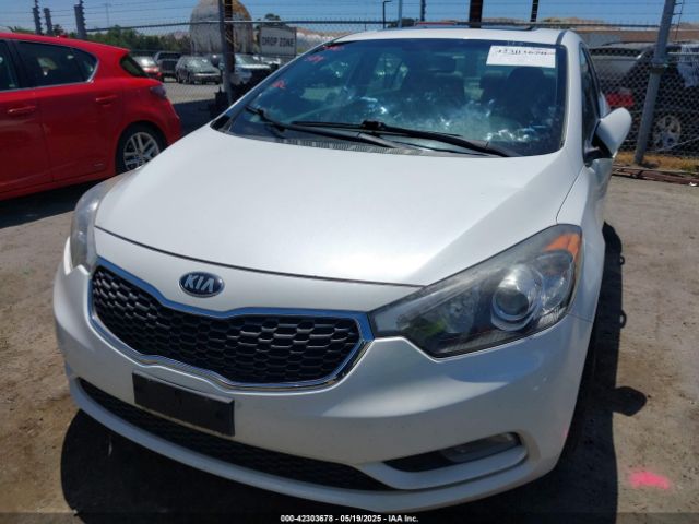 KNAFZ4A80G5617503 KIA FORTE EX