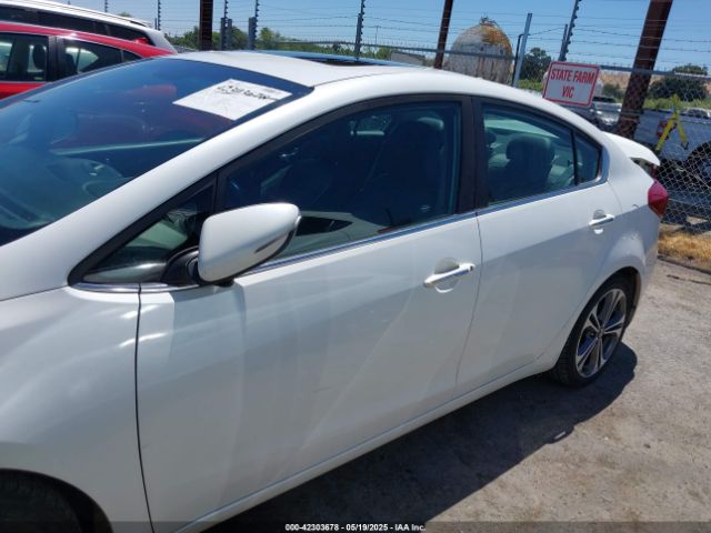 KNAFZ4A80G5617503 KIA FORTE EX