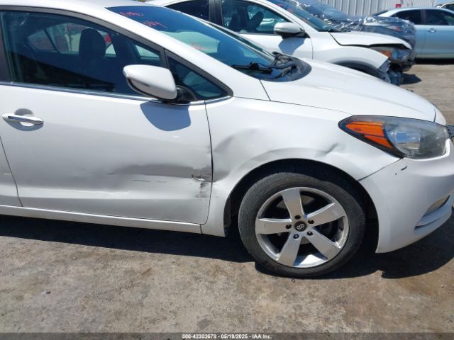 KNAFZ4A80G5617503 KIA FORTE EX
