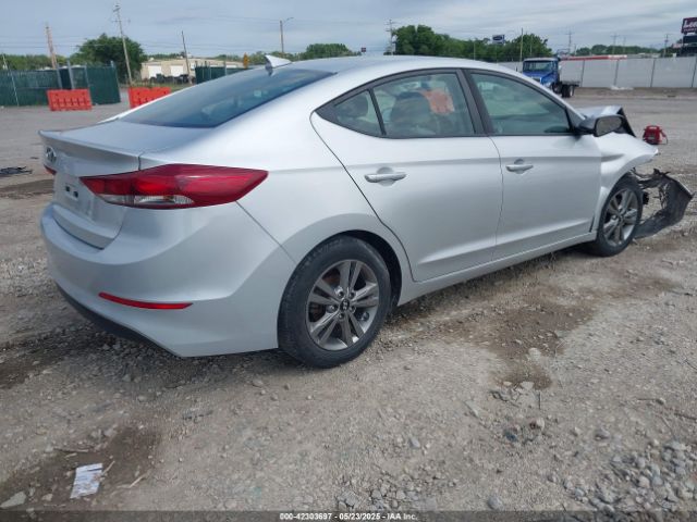 2018 HYUNDAI ELANTRA 5NPD84LF2JH377175 Photo 3