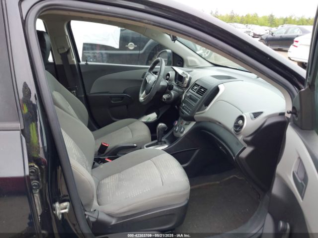 1G1JA5SG2G4116997 Chevrolet Sonic Ls Auto
