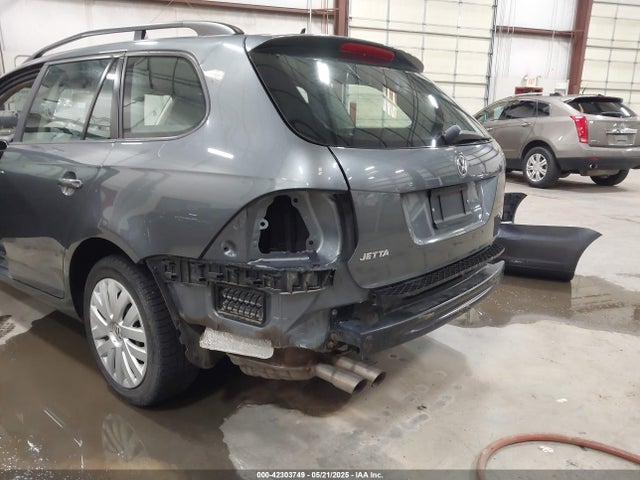 3VWPP7AJ7EM601806 Volkswagen 2014