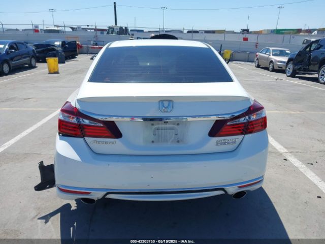 1HGCR2F19HA054659 Honda Accord Sport Se