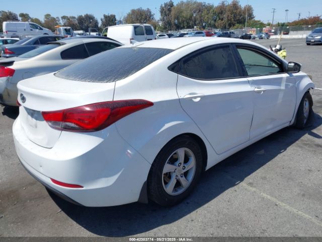5NPDH4AE0FH643214 Hyundai ELANTRA SE