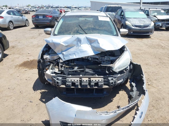 Ford 2016 2016 1FADP3K23GL285000 Image 6