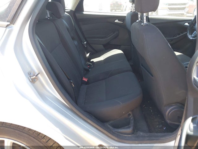 Ford 2016 2016 1FADP3K23GL285000 Image 8