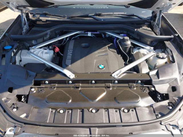 2025 BMW X5 5UX13EU0XS9W77167 Photo 9