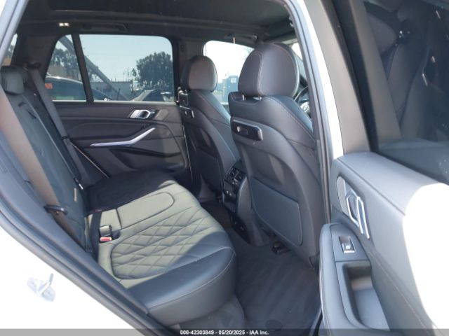 2025 BMW X5 5UX13EU0XS9W77167 Photo 7