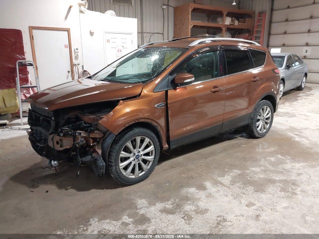 1FMCU9J96HUA74171 Ford Escape Titanium