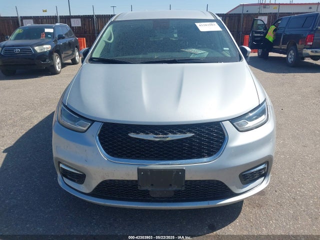 2C4RC1BG8PR586669 Chrysler Pacifica Touring L