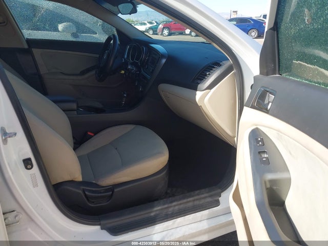 KNAGM4A71F5571902 KIA Optima Lx
