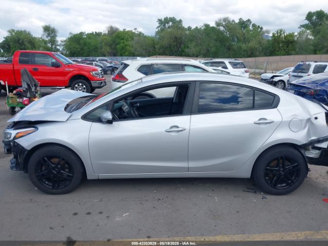 3KPFK4A72HE092707 KIA FORTE LX