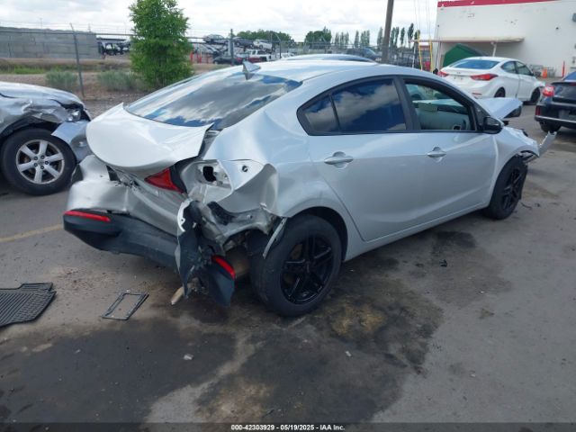 3KPFK4A72HE092707 KIA FORTE LX