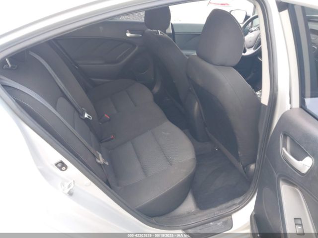 3KPFK4A72HE092707 KIA FORTE LX