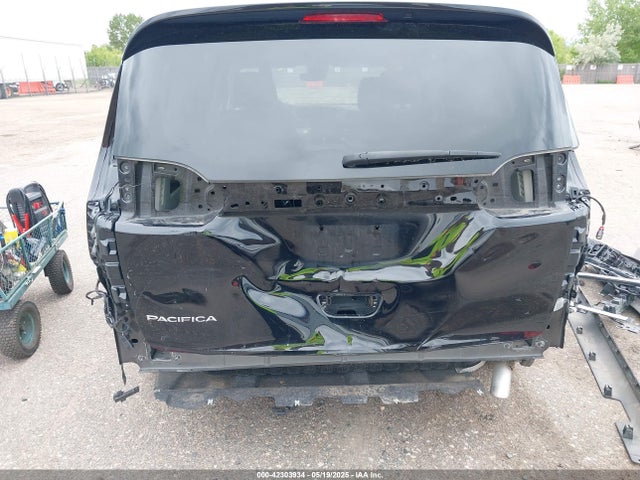2C4RC1BG5RR136139 Chrysler Pacifica Touring L