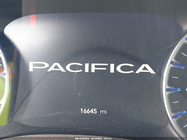 2C4RC1BG5RR136139 Chrysler Pacifica Touring L