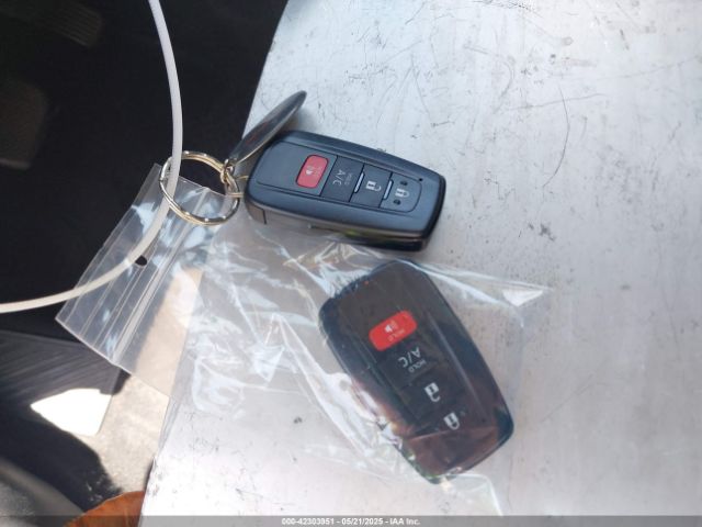 JTDKAMFP8N3204441 Toyota Prius Prime Limited