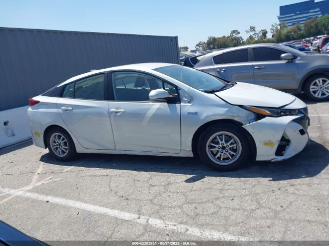 JTDKAMFP8N3204441 Toyota Prius Prime Limited