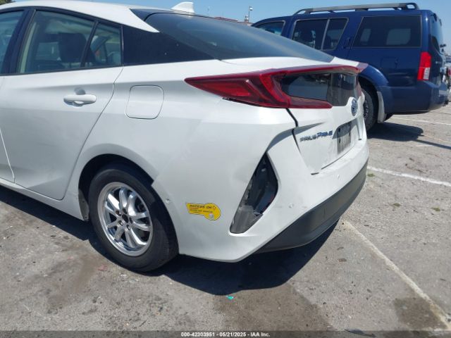 JTDKAMFP8N3204441 Toyota Prius Prime Limited